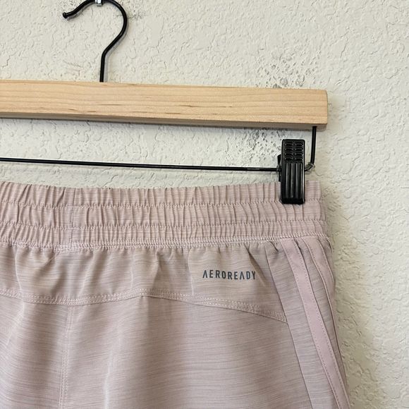 NWT ADIDAS Womens 3-Stripe Aeroready Pacer Woven Shorts in Taupe - Picture 6 of 14